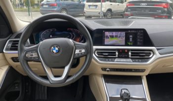 BMW 320 d Touring Luxury pieno