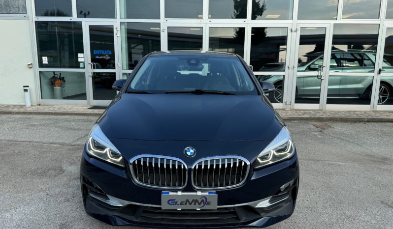 BMW 220 d Active Tourer Luxury aut. pieno