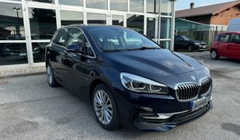 BMW 220 d Active Tourer Luxury aut. pieno