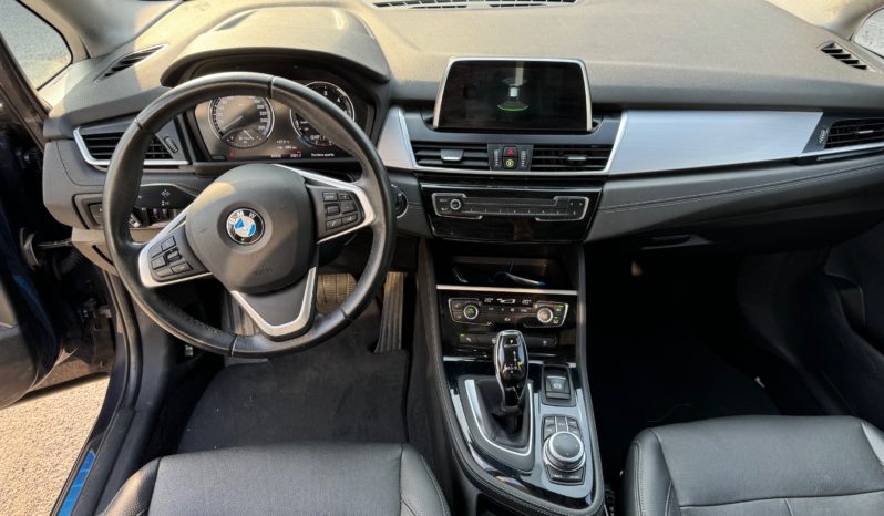 BMW 220 d Active Tourer Luxury aut. pieno