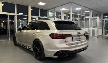 AUDI RS4 Avant 2.9 TFSI 450CV – Audi Exclusive pieno