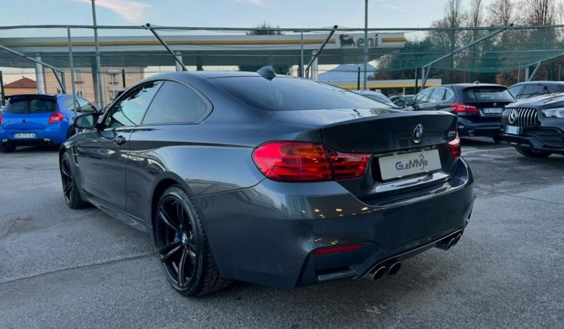 BMW M4 Coupé pieno