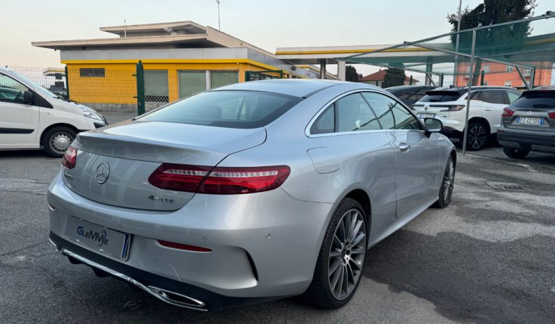 MERCEDES-BENZ E 220 d 4Matic Premium Plus pieno