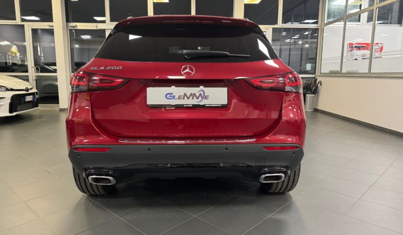 MERCEDES-BENZ GLA 200 Automatic Sport Plus pieno