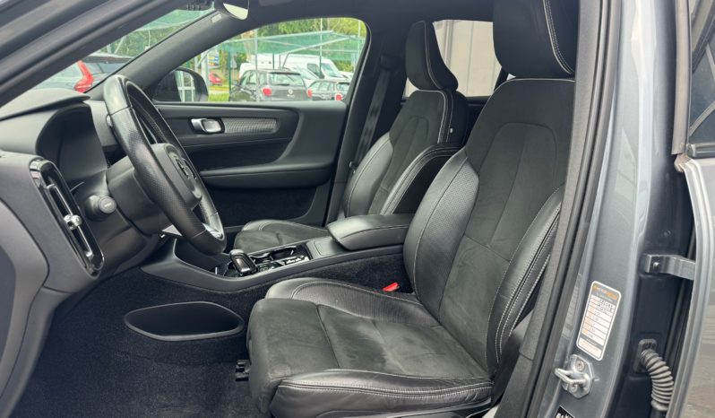 VOLVO XC40 D3 AWD Geartronic R-design pieno