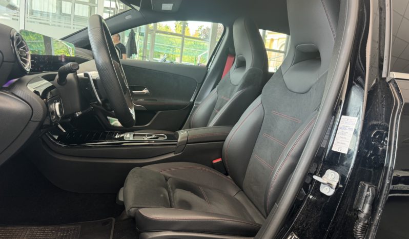 MERCEDES-BENZ A 35 AMG 4Matic Premium pieno