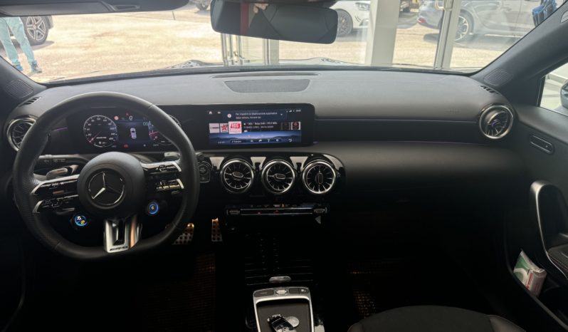 MERCEDES-BENZ A 35 AMG 4Matic Premium pieno
