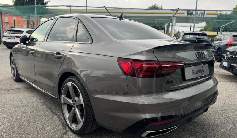 AUDI A4 35 TDI/163 CV S tronic S line edition pieno