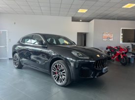 MASERATI Grecale MHEV 300 CV AWD G