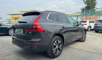 VOLVO XC60 B4 (d) AWD automatico N1 pieno