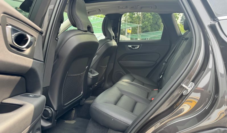 VOLVO XC60 B4 (d) AWD automatico N1 pieno