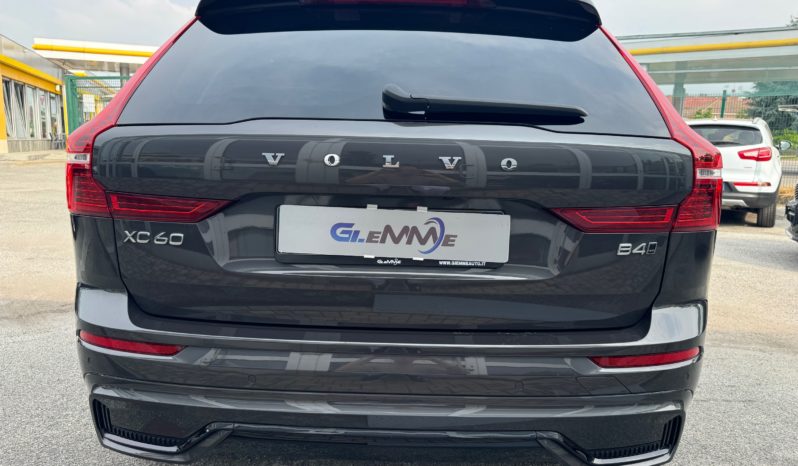 VOLVO XC60 B4D automatico Plus Dark awd N1 pieno