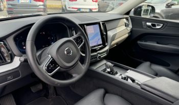VOLVO XC60 B4D automatico Plus Dark awd N1 pieno
