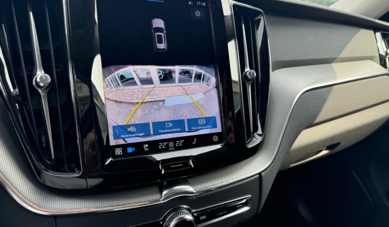 VOLVO XC60 B4D automatico Plus Dark awd N1 pieno
