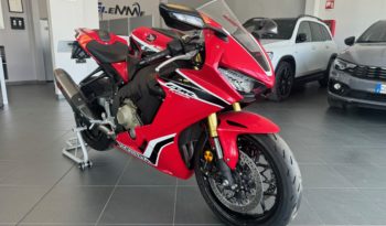 HONDA CBR 1000 RR FIREBLADE pieno