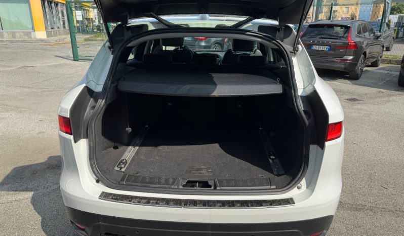 JAGUAR F-Pace 2.0 D 180 CV AWD R-Sport pieno