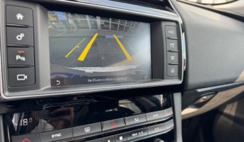 JAGUAR F-Pace 2.0 D 180 CV AWD R-Sport pieno