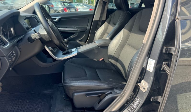 VOLVO V60 D2 Business pieno