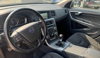 VOLVO V60 D2 Business pieno