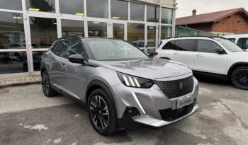 PEUGEOT 2008 motore elettrico 136 CV GT pieno