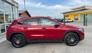 MERCEDES-BENZ GLA 200 Automatic Sport Plus pieno