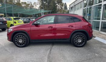 MERCEDES-BENZ GLA 200 Automatic Sport Plus pieno
