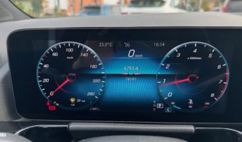 MERCEDES-BENZ GLA 200 Automatic Sport Plus pieno