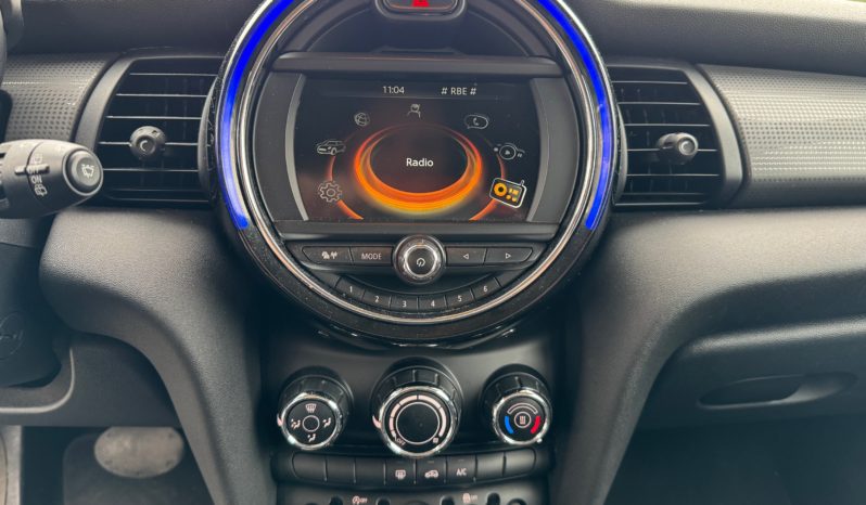 MINI Cooper D 1.5 Cooper D Business 5 port pieno