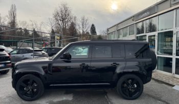 LAND ROVER Defender 110 3.0D I6 200 CV AWD Auto X-Dynamic SE AUTOCARRO pieno