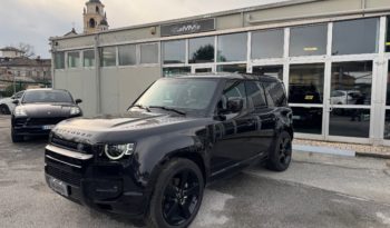LAND ROVER Defender 110 3.0D I6 200 CV AWD Auto X-Dynamic SE AUTOCARRO pieno