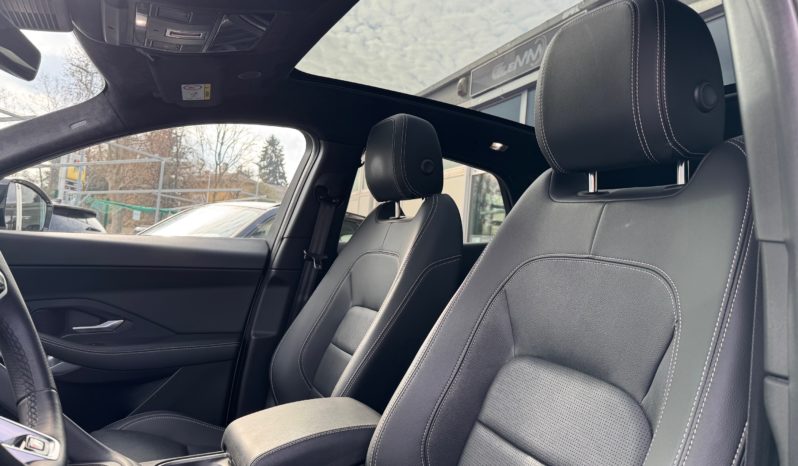 JAGUAR E-Pace 2.0D I4 163 CV AWD Auto R-Dynamic Black pieno