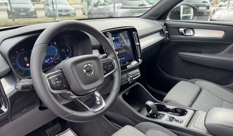 VOLVO XC40 B3 automatico pieno