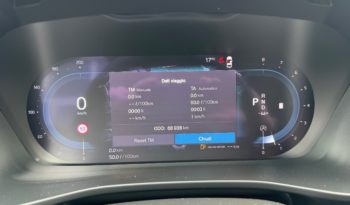 VOLVO XC40 B3 automatico pieno