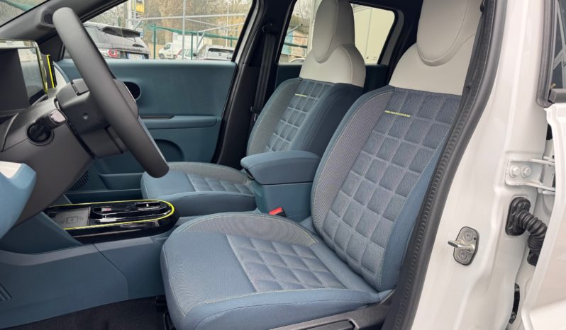 FIAT Grande Panda 1.2 Hybrid 110 CV S&S La Prima pieno