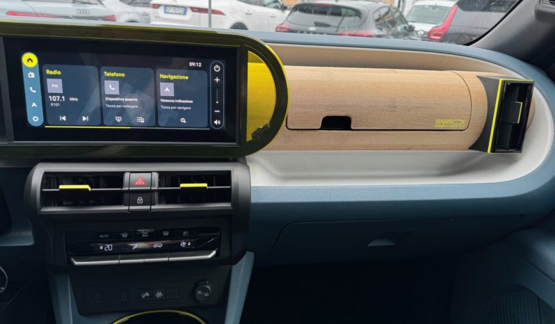 FIAT Grande Panda 1.2 Hybrid 110 CV S&S La Prima pieno