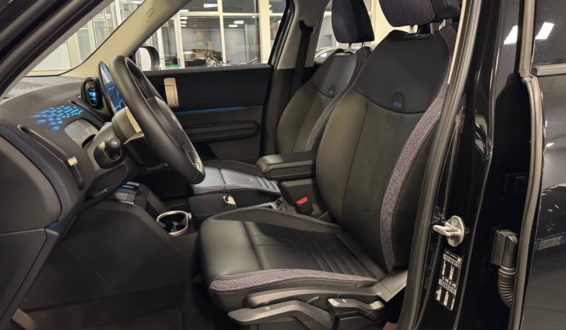 MINI Countryman COOPER C pieno