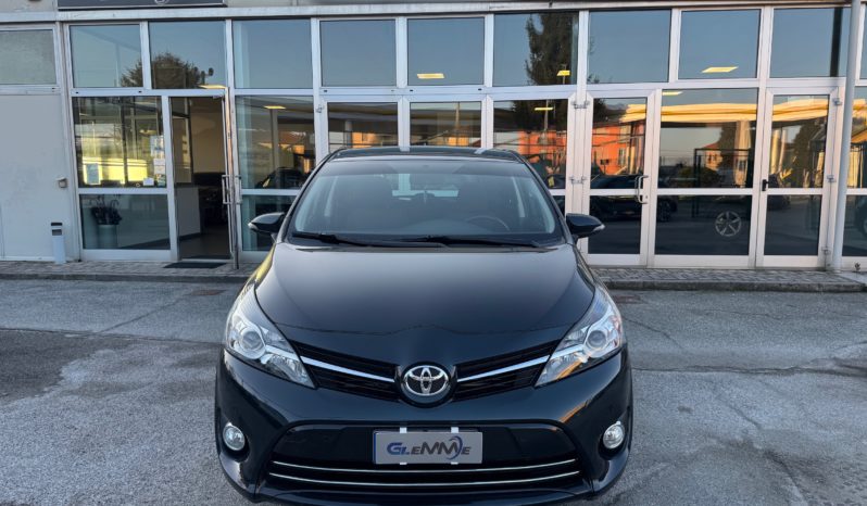 TOYOTA Verso 1.6 D-4D Active pieno