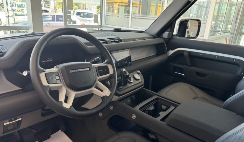 LAND ROVER Defender 90 3.0D I6 200 CV AWD Auto SE pieno