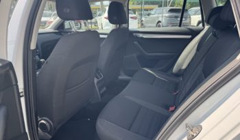 SKODA Octavia 1.6 TDI SCR 115 CV Wagon Executive pieno