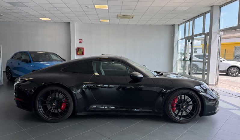 PORSCHE 911 992 Carrera GTS pieno