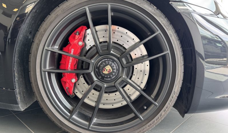 PORSCHE 911 992 Carrera GTS pieno