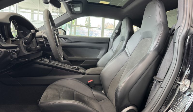 PORSCHE 911 992 Carrera GTS pieno