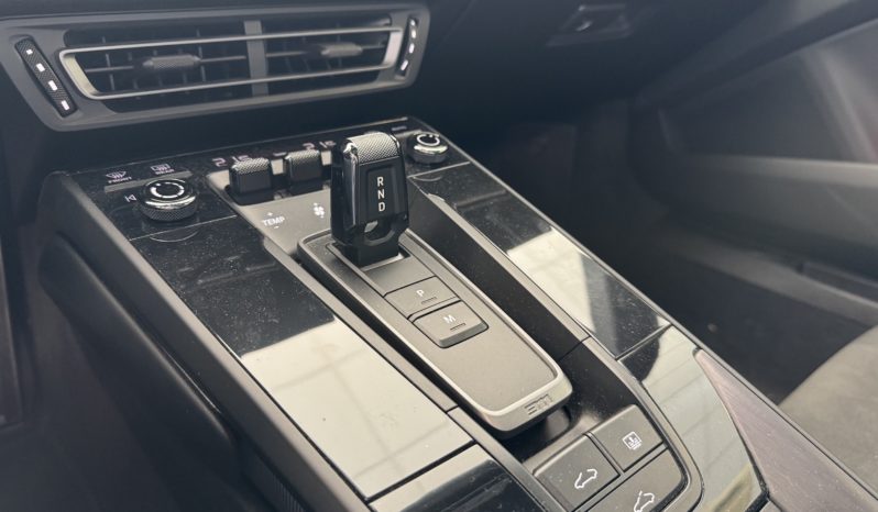 PORSCHE 911 992 Carrera GTS pieno