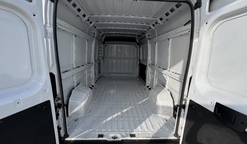 PEUGEOT Boxer 335 2.2 BlueHDi 140 L3 H2 pieno