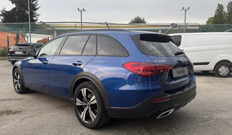MERCEDES-BENZ C 220 d Mild hybrid 4Matic Premium Plus All-Terrain pieno