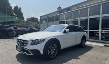 MERCEDES-BENZ E 220 d S.W. 4Matic Auto Premium All-Terrain pieno