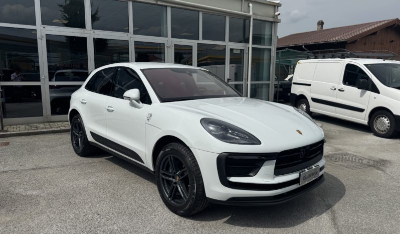 PORSCHE Macan 2.0 pieno