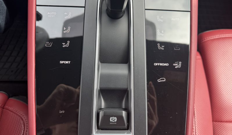 PORSCHE Macan 2.0 pieno