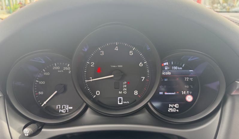 PORSCHE Macan 2.0 pieno