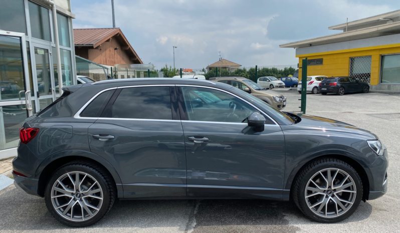AUDI Q3 35 TDI S tronic Business Advanced pieno